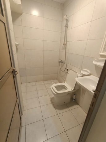 Hoora, Apartments/Houses, BHD 130/month,  1 BR,  Semi Furnished Studio Flat For Rent In Hoora With Electricity 35529070