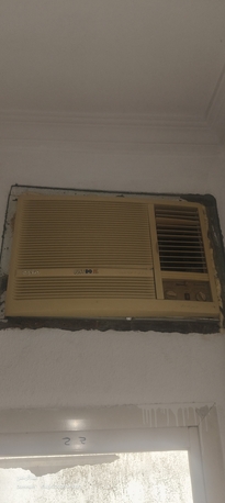 Dammam, Air Conditioners, SAR 550,  We Have 3 Widows Ac  2 Tn