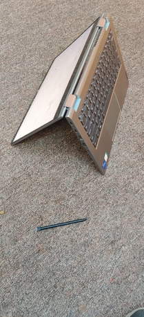 Jeddah, Computers, SAR 3000,  Laptop Lenovo Yoga I7 Touch