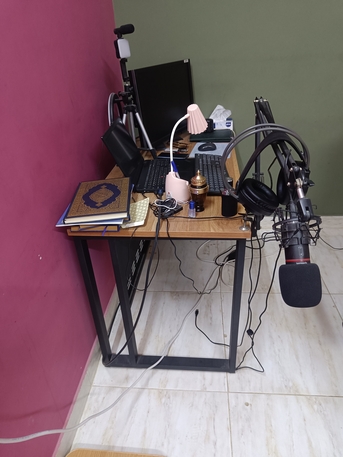 Al Aqeeq, Furniture, SAR 600,  Office Table And Gaming Chair