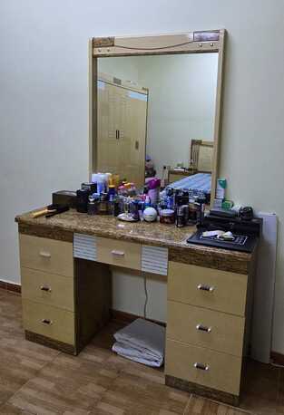 Riyadh, Furniture, SAR 950,  Complete Bed Set For Sale