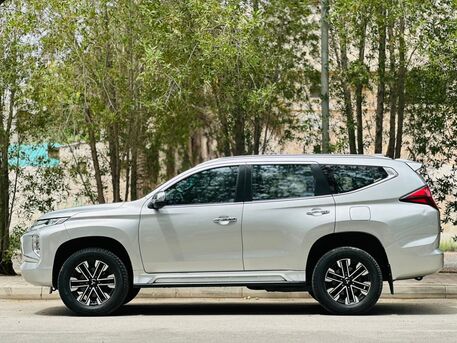 Manama, Vehicles, Cars & Trucks , BHD 8950,  Mitsubishi Montero Sport,  2022,  Automatic,  47000 KM,    MODEL FULLY LOADED ZERO ACCIDENT 7 SEATER SUV 35400768