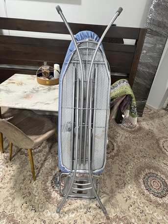 Dammam, Furniture, SAR 110,  Iron Stand In Perfect Condition.  Price Nighoshiable.