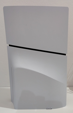 Riyadh, Electronics, SAR 2000,  New PS5 + 2 Controllers