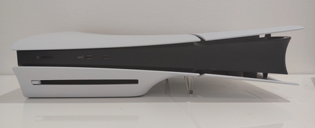 Riyadh, Electronics, SAR 2000,  New PS5 + 2 Controllers