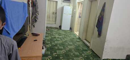 Al Wizarat, Rooms Available, SAR 1000/month,  123 Sq. Meter,  Room Available For Rent HARA 6months Basis