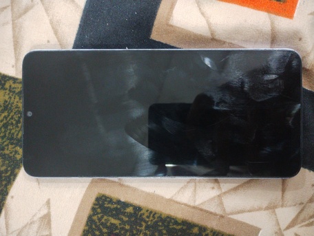 Riyadh, Mobile Phones, SAR 300,  POCO M6 5G For Sale