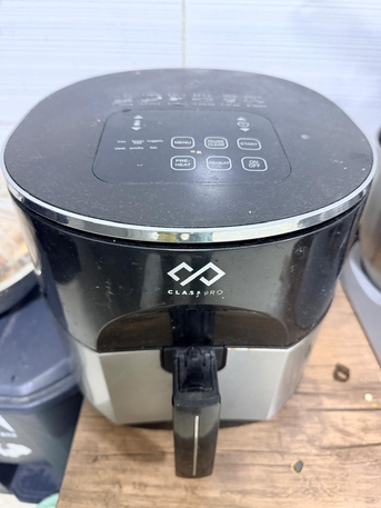 Dammam, Furniture, SAR 150,  Brand New Ashley Bed Set With New Brand New Sofa In Good Condi. New In Perfect Condition.