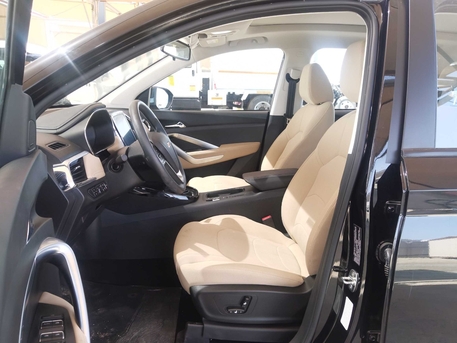 Jeddah, Vehicles, Cars & Trucks , SAR 67000,  Chevrolet Captiva,  2025,  Automatic,  8380 KM,   Premier