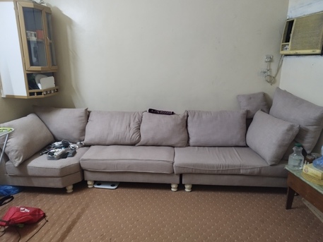 Al Wizarat, Furniture, Selling Sofaset Free Of Cost