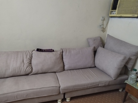 Al Wizarat, Furniture, Selling Sofaset Free Of Cost