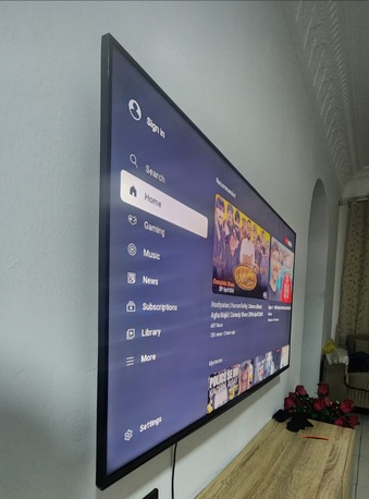Jeddah, Appliances, SAR 800,  Samsung 55 Inch Smart 4K TV - UA55J6200ARXUM