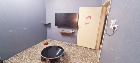 Al Batha, Rooms Available, SAR 1000/month,  Furnished,  Excutive Or Working Woman Full Furnised-1BR, 1 HALL, 1 Dining Room, 2 Bath Room, 1 Kitchen