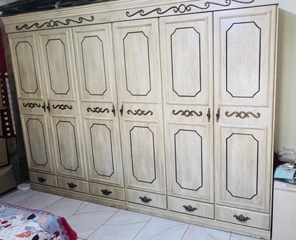 Jeddah, Furniture, SAR 700,  King Size Bed And Cupboard For Sale