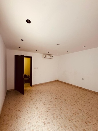 Riyadh, Rooms for Rent, SAR 1000/month,  10000 Sq. Meter,  Room For Rent Available For Executive Bachelor