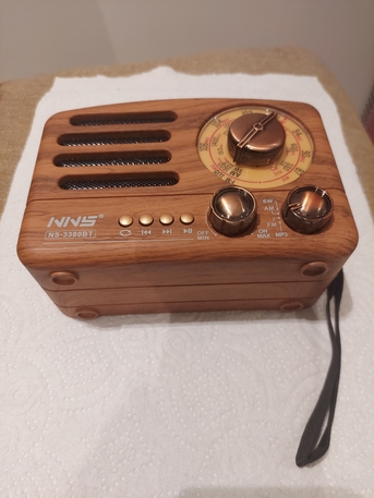 Riyadh, Electronics, SAR 40,  Am Fm Radio. CAN Play Music From USB Flash Drive . Cable Charging Included.Brand New Work