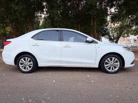 Jeddah, Vehicles, Cars & Trucks , SAR 25000,  Mg Rover,  2019,  Automatic,  164000 KM,  MG 360 Model  For Sale