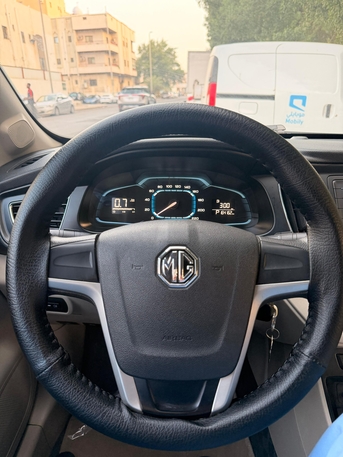 Jeddah, Vehicles, Cars & Trucks , SAR 25000,  Mg Rover,  2019,  Automatic,  164000 KM,  MG 360 Model  For Sale