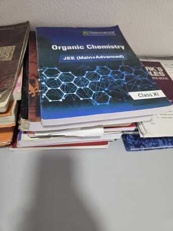 Hoora, Books, BHD 6,  Used Books, Guides And JEE Books Of CBSE 12th, 11th, 10th And 9th Std -SET