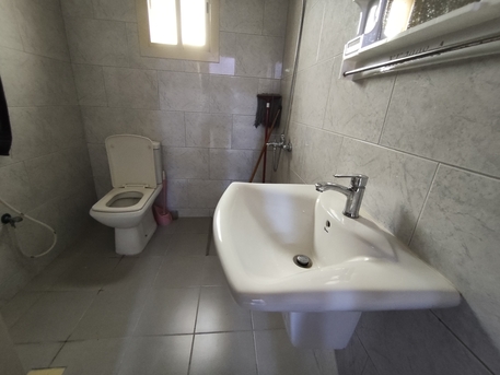 Tubli, Shops, BHD 2000,  200 Sq. Meter,  Tubli:- Fully Equipped Ladies Salon For Sale..