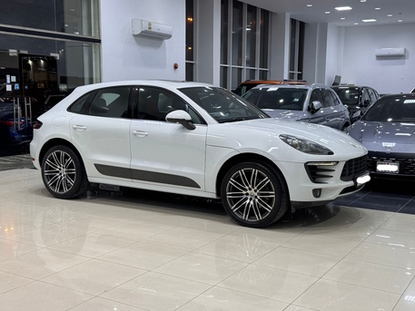 Manama, Vehicles, Cars & Trucks , BHD 6900,  Porsche Macan,  2017,  Automatic,  157700 KM,    (White)
