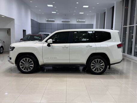 Manama, Vehicles, Cars & Trucks , BHD 21900,  Toyota Land Cruiser GXR,  2023,  Automatic,  87850 KM,    (White)
