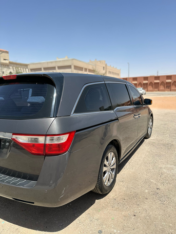 Riyadh, Vehicles, Cars & Trucks , SAR 21000,  Honda Odyssey,  2013,  Automatic,  304000 KM,
