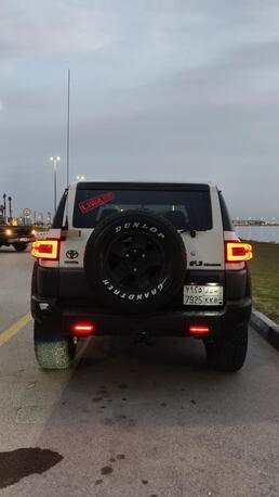 Dammam, Vehicles, Cars & Trucks , SAR 50000,  Toyota FJ Cruiser,  2008,  Automatic,  430000 KM,    (GCC Specs) &ndash; White