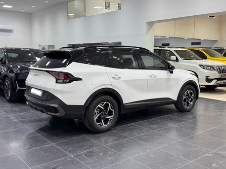 Manama, Vehicles, Cars & Trucks , BHD 9900,  Kia Sportage,  2026,  Automatic,  3400 KM,    (White)