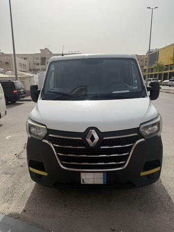 Khobar, Vehicles, Cars & Trucks , SAR 52000,  Renault Master Van,  2021,  Manual,  192000 KM,  Van