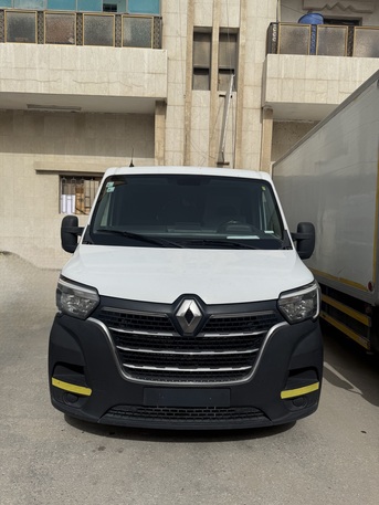 Khobar, Vehicles, Cars & Trucks , SAR 52000,  Renault Master Van,  2021,  Manual,  192000 KM,  Van