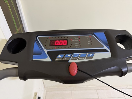 Al Sharafeyah, Sporting Goods, SAR 450,  Treadmill (LANDMASTER)- Excellent Working Condition