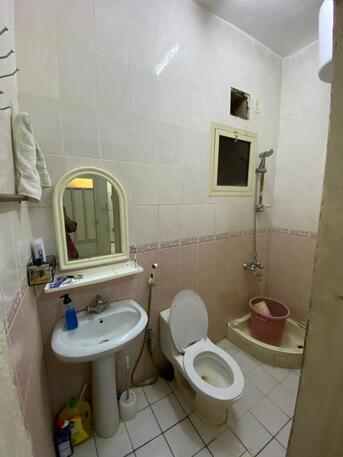 Khobar, Rooms Available, SAR 800/month,  Furnished,  15 Sq. Meter,  1 BR, Furnished In Family Building For Pakistani Or Indian Muslim Bachelor