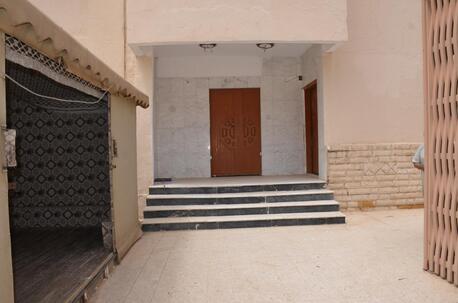 Riyadh, Villas, SAR 90000,  500 Sq. Meter,  Villa For Rent  A Fully Serviced Area.