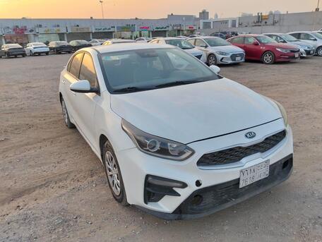 Dammam, Vehicles, Cars & Trucks , SAR 1750,  Kia Cerato,  2019,  Automatic,  350000 KM,  Cars For Sell
