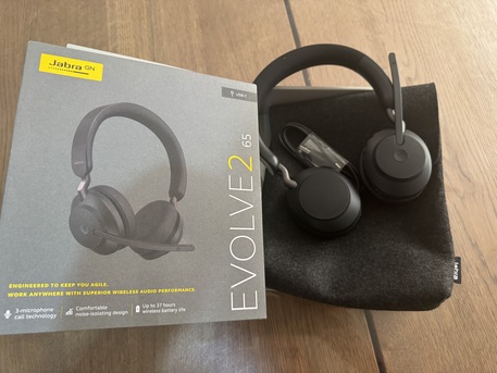 Riyadh, Electronics, SAR 350,  Headset Jabra Evole 55 - Great Condition