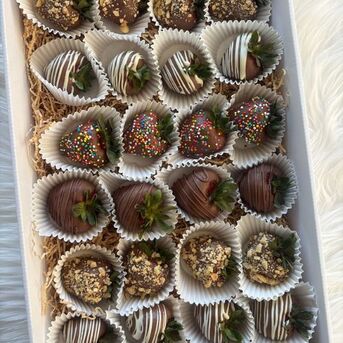 Sydney, Food, Fresh Chocolate-Coated Strawberries &ndash; Perfect For Gifts & Events