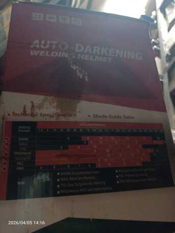 Dammam, Materials, NEW WELDING HELMET AND GLOVES