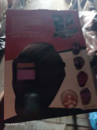 Dammam, Materials, NEW WELDING HELMET AND GLOVES