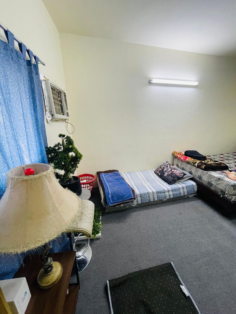 Al Malaz, Housing Exchanges, SAR 1200/month,  1 BR,  A Fully Furnished Room Is Available In A Clean And Well-maintained Apartment. Suitable For