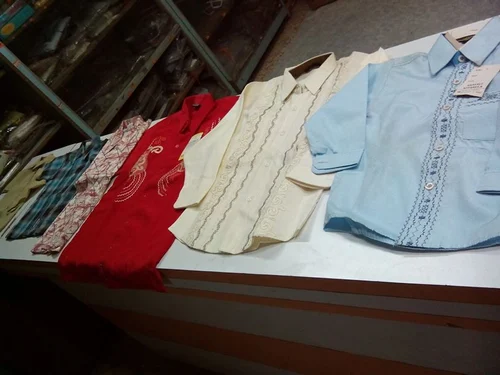 Riyadh, Business Partners, NEED BUSINESS PARTNERS FOR LEFTOVER GARMENTS STOCK LOT
