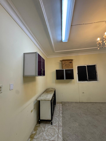 Jubail, Rooms Available, SAR 1400/month,  2 Bed Room Apartment Available