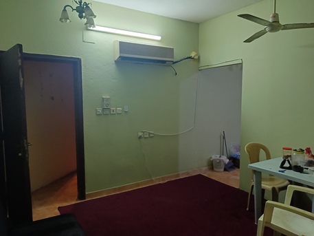 Riyadh, Apartments, Flats, Houses & Villas, SAR 1500/month,  Furnished,  1 BR,  600 Sq. Meter,  Family Villa Portion For Rent In Khurais Road