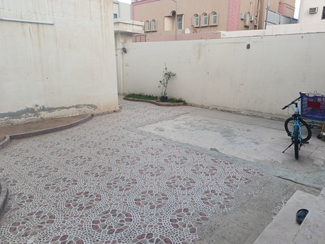 Riyadh, Apartments, Flats, Houses & Villas, SAR 1500/month,  Furnished,  1 BR,  600 Sq. Meter,  Family Villa Portion For Rent In Khurais Road
