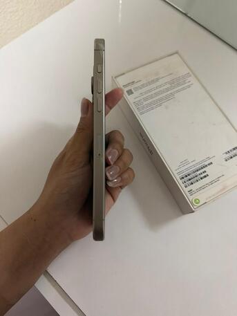 Jeddah, Mobile Phones, SAR 3100,  Iphone 15 Pro Max - Natural Titanium - 256 GB 85% Battery Health