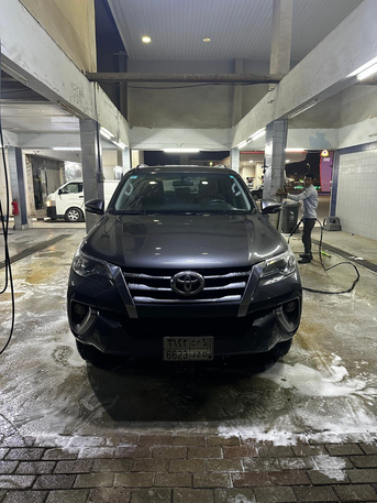 Jubail, Vehicles, Cars & Trucks , SAR 95000,  Toyota Fortuner,  2020,  Manual,  200000 KM,  Fortuner 4X4  Model Black Top Varient