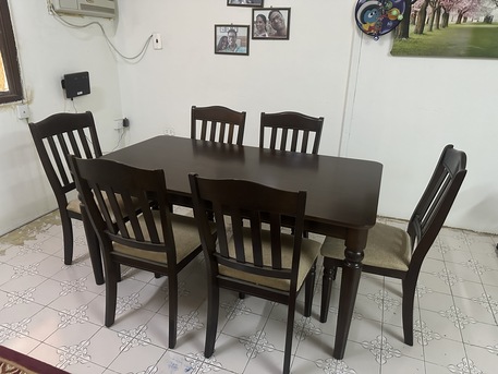 Jeddah, Furniture, SAR 1000,  Used 6-Seater Dining Table Set