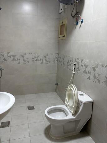 Al Rakah Al Shamaliyah, Villas, SAR 25000,  90 Sq. Meter,  Apartment Rent For Family