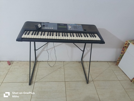 Riyadh, Musical Instruments, SAR 250,  Selling Keyboard, With Stand ,Yamaha