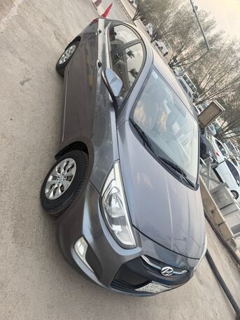 Riyadh, Vehicles, Cars & Trucks , SAR 27000,  Hyundai Accent,  2018,  Automatic,  182000 KM,    1.4 SEMI